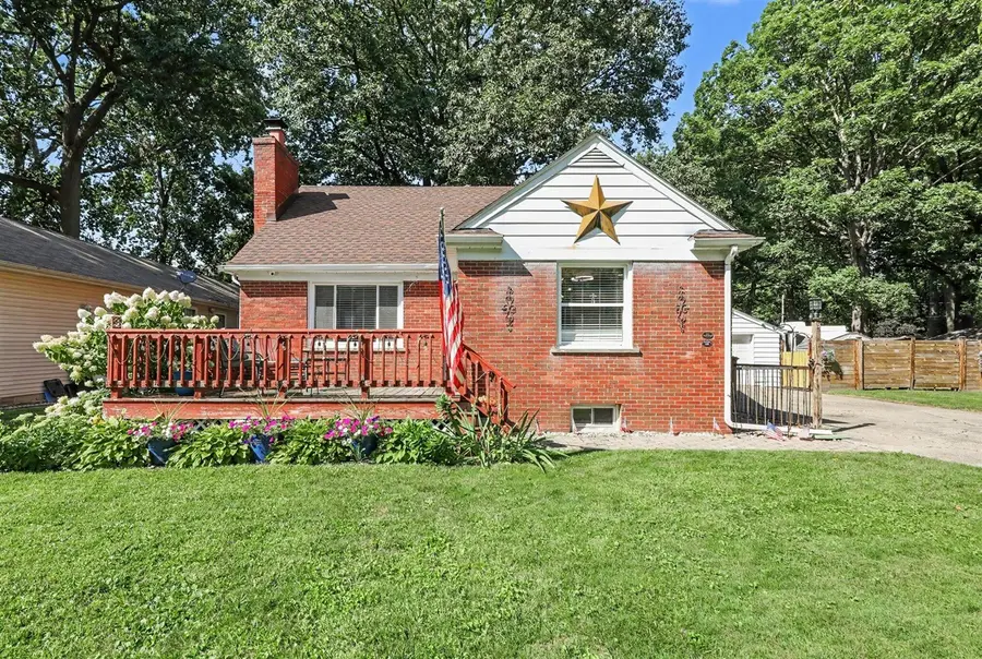3620 Fort, Waterford, MI 48328 - #2