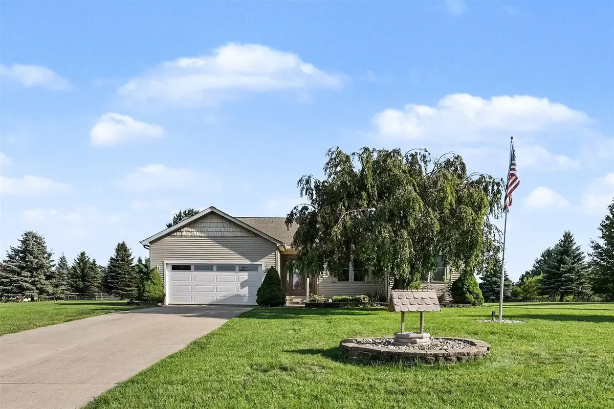 1812 Liberty Woods, Clarklake, MI 49234 - #1