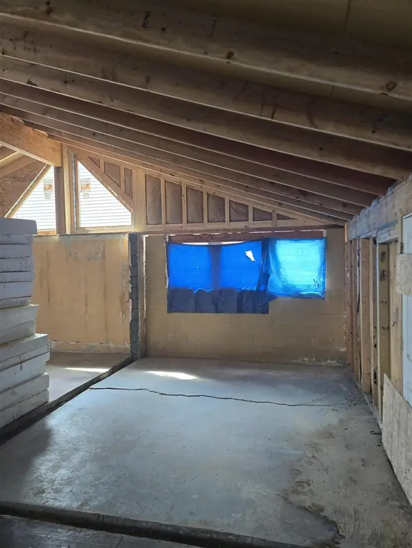 623 E Paulson, Lansing, MI 48906