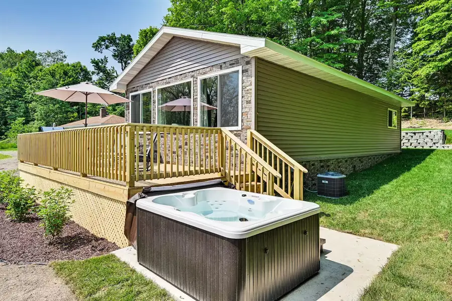 48781 /48873 Rush Lake, Hartford, MI 49057 - #2