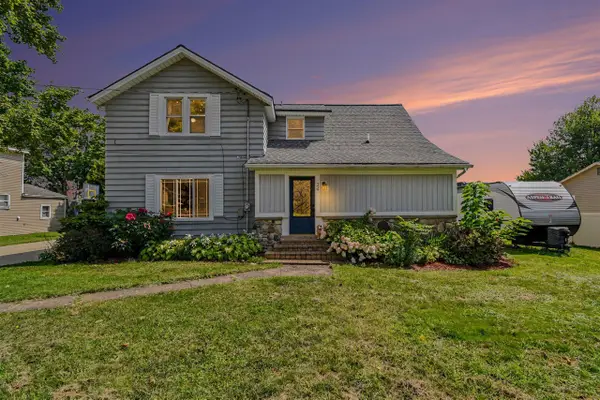 34 S Main, Casnovia, MI 49318