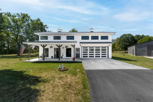 10268 Graham, Plainwell, MI 49080