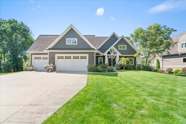 12355 Bayview, Wayland, MI 49348