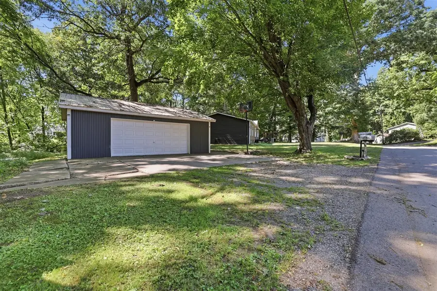 7460 Pine Ridge, Belding, MI 48809 - #3