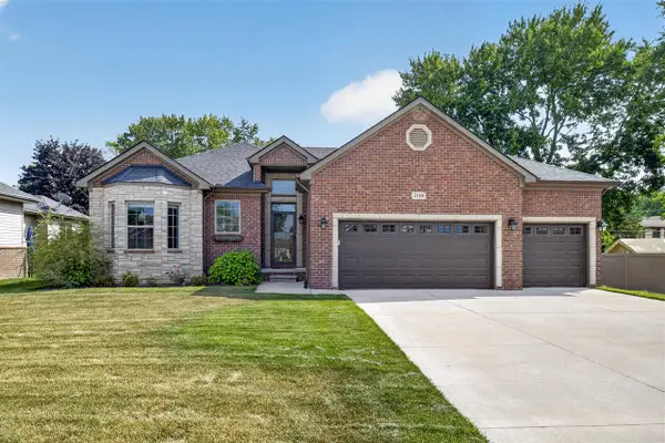 23110 Merlene, Macomb, MI 48042