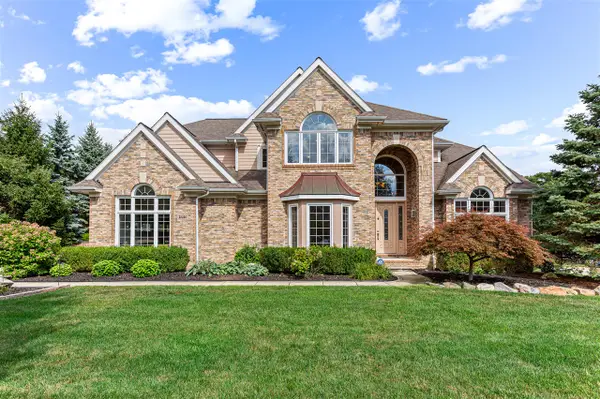 22390 Diamond, Farmington Hills, MI 48335