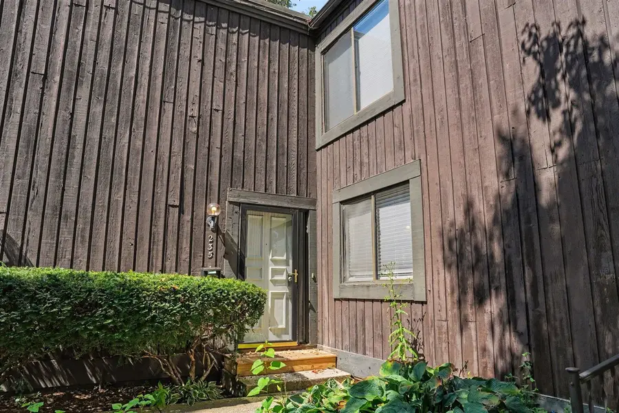 235 Durness, Kalamazoo, MI 49006 - #3