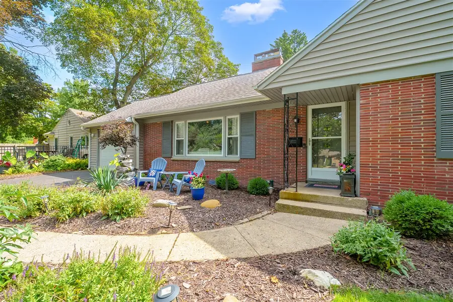 2411 Waite, Kalamazoo, MI 49008 - #2