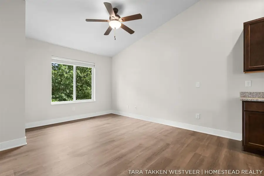 1266 S Village, Kalamazoo, MI 49009 - #3
