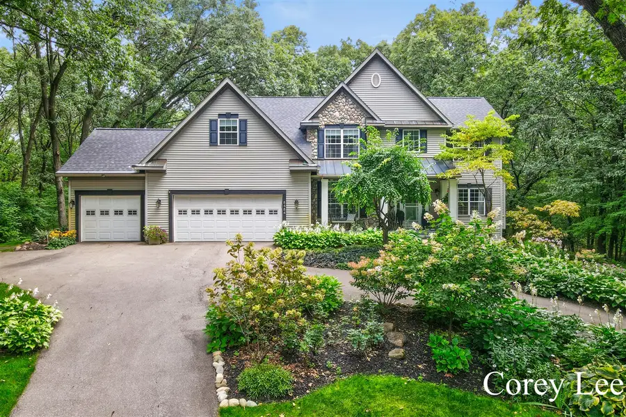 8484 Rocky Pines, Rockford, MI 49341 - #2