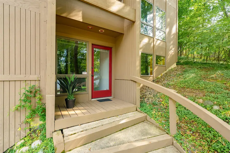 1828 Greenlawn, Kalamazoo, MI 49006 - #2