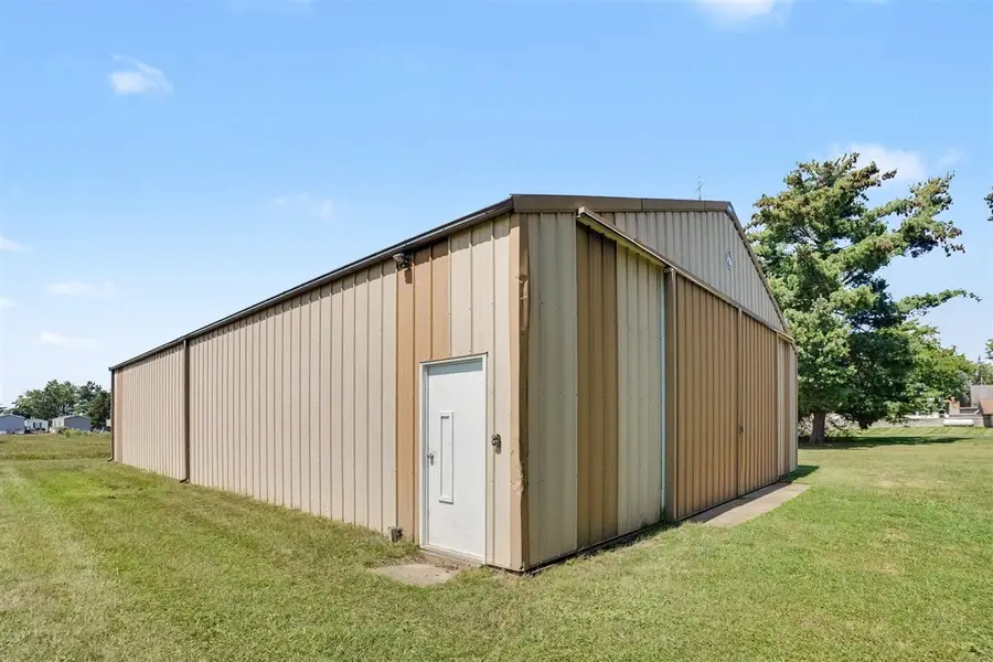 56672 S Main, Mattawan, MI 49071 - #2