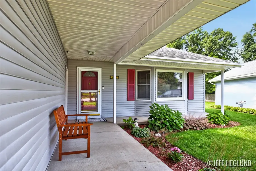 2416 Dewberry, Grand Rapids, MI 49505 - #2