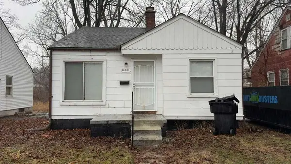 18285 Codding, Detroit, MI 48219