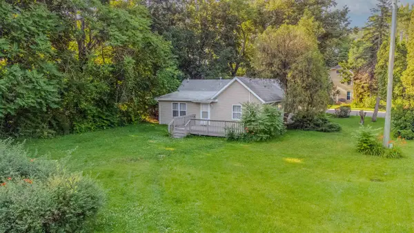 5935 Sawyer, Sawyer, MI 49125