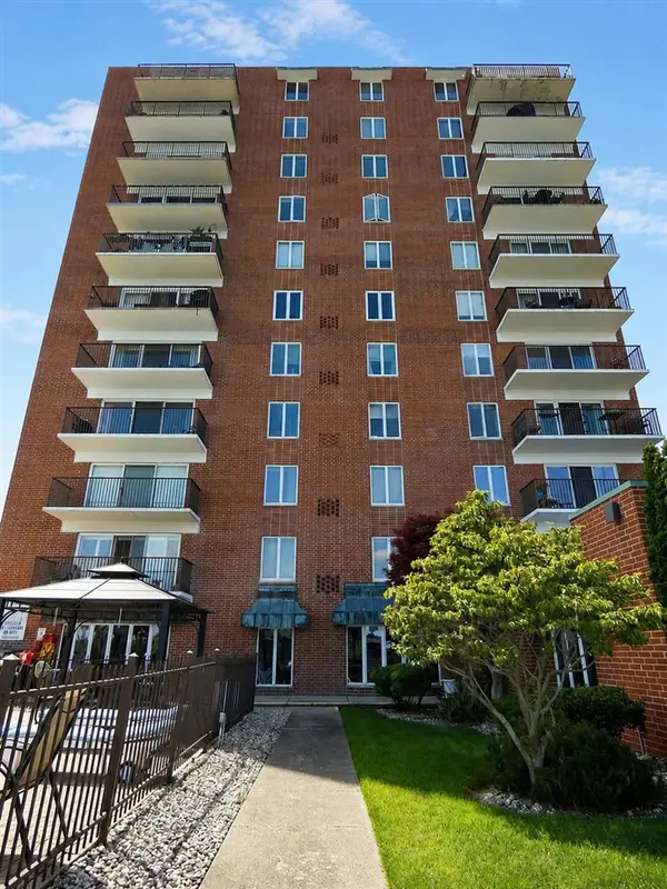 3301 Biddle, Wyandotte, MI 48192
