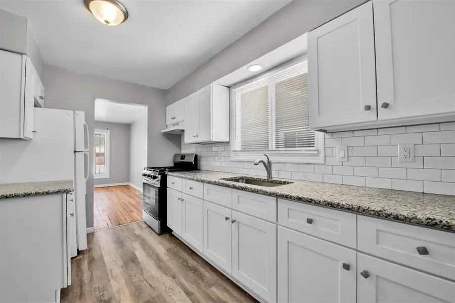 1636 E Pearl, Hazel Park, MI 48030 - #2