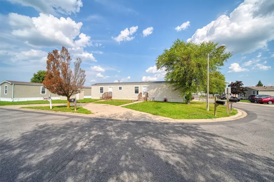 275 Grand River, Adrian, MI 49221 - #2