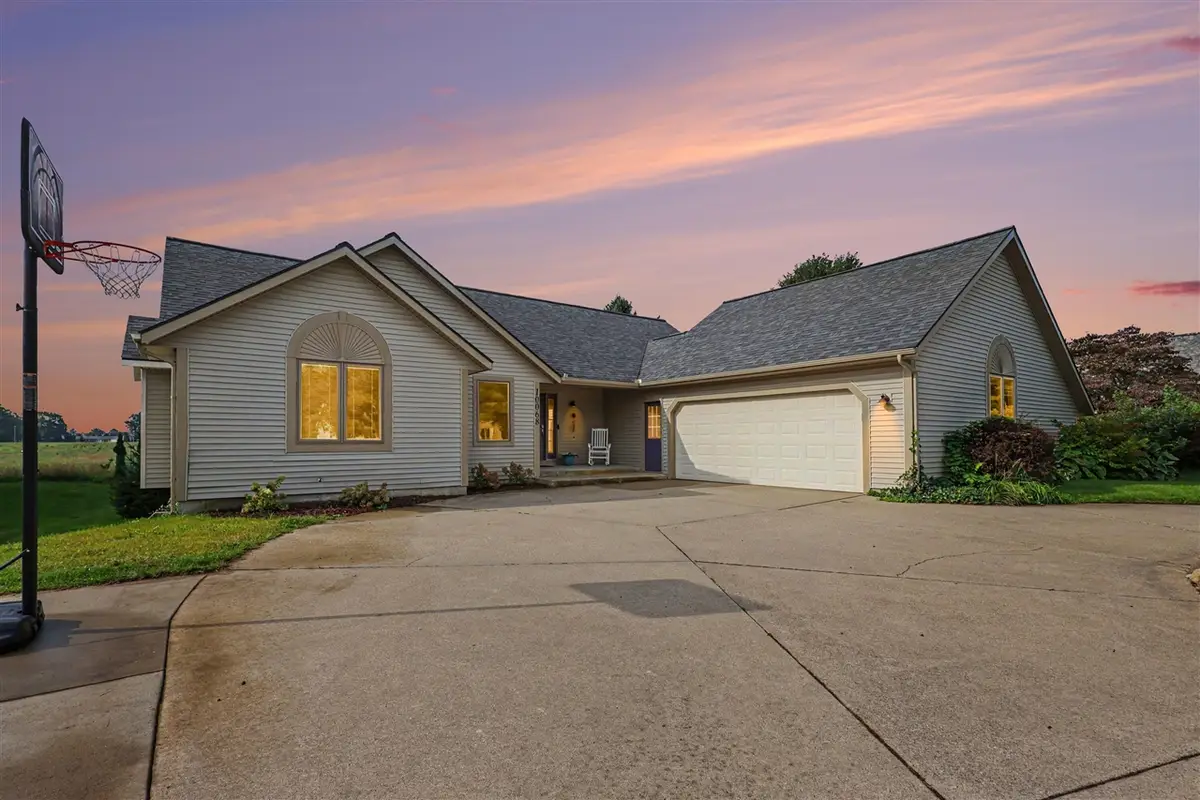 10068 Holiday, Zeeland, MI 49464 - #1