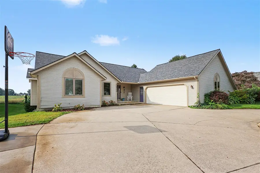 10068 Holiday, Zeeland, MI 49464 - #2