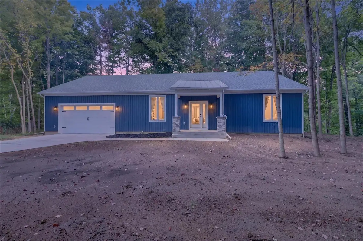 13165 Deer Creek, South Haven, MI 49090 - #1