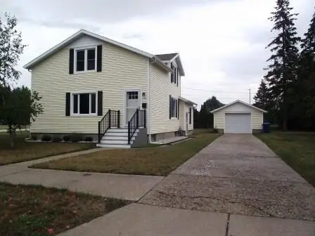 210 N Staffon, Ludington, MI 49431