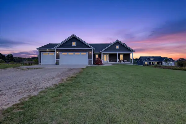 11290 Stout, Rockford, MI 49341