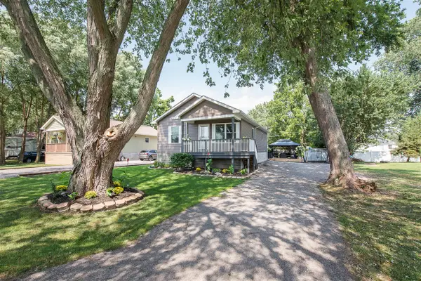 3323 Fourth, Monroe, MI 48162