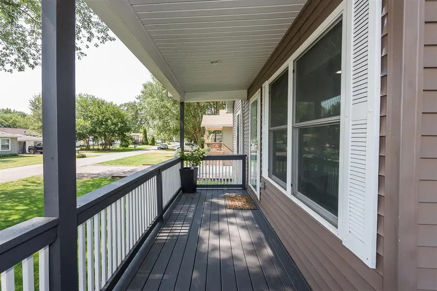 3323 Fourth, Monroe, MI 48162 - #3