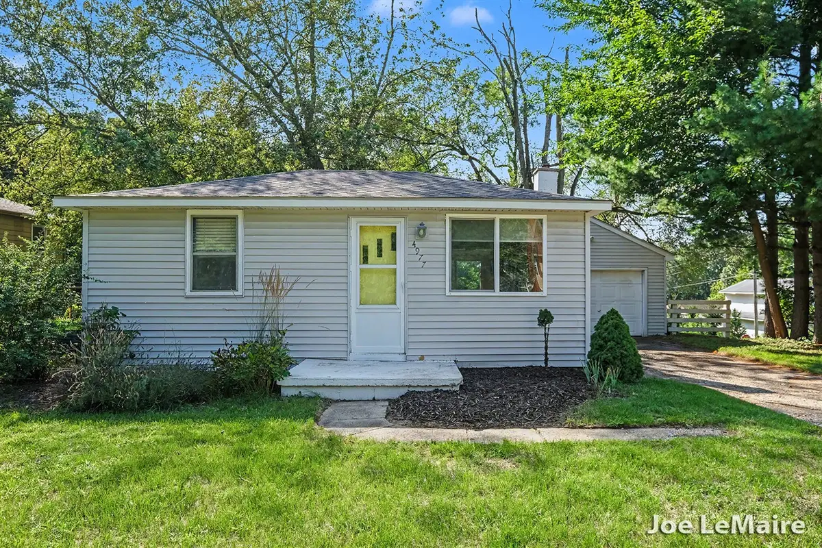 4977 Hunsberger, Northview, MI 49525 - #1