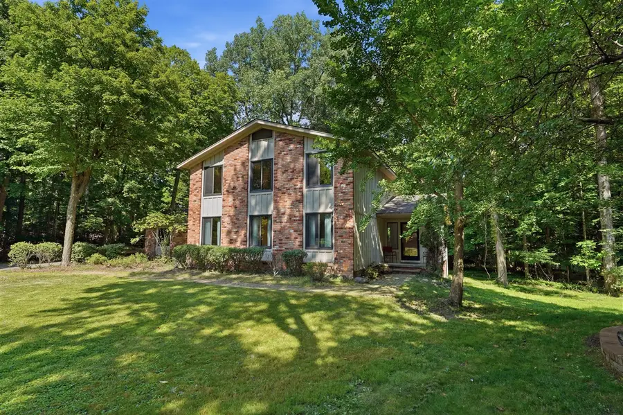21542 Beauford, Northville, MI 48167 - #2