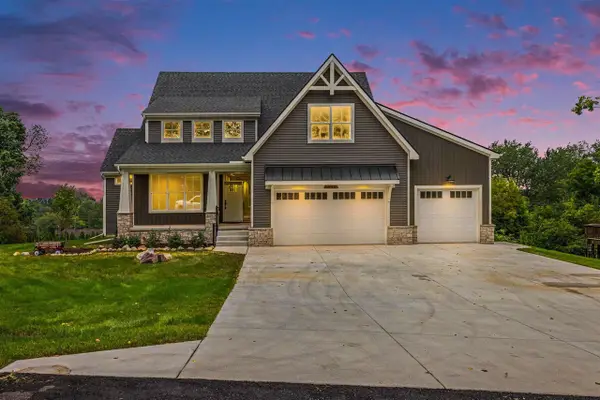 1752 Milford Heights, Milford, MI 48381
