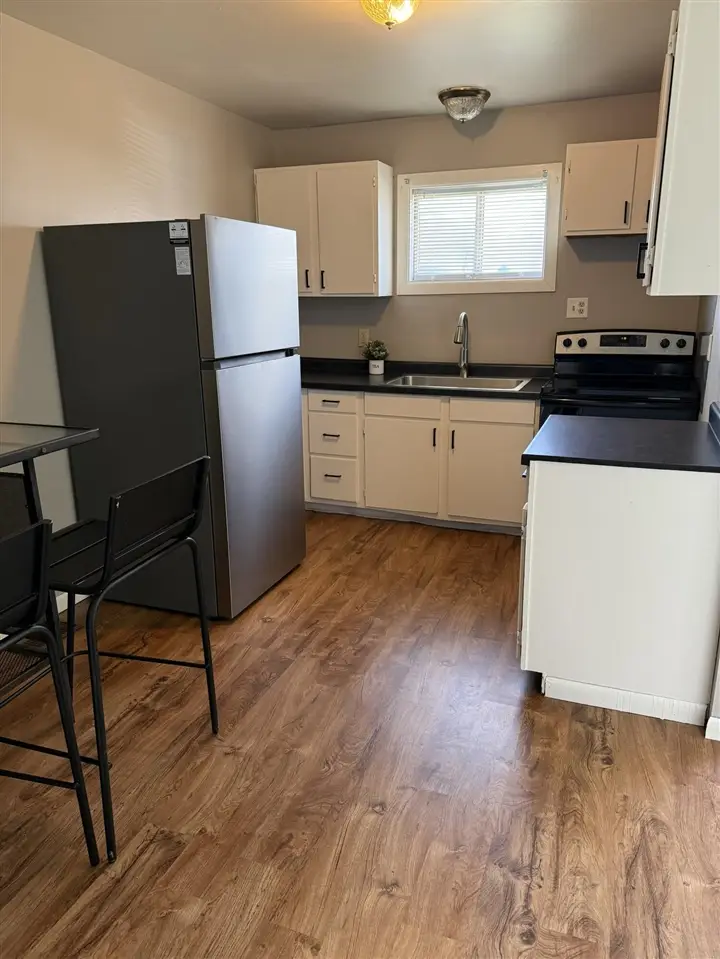 1022 Avondale, Kalamazoo, MI 49048 - #3