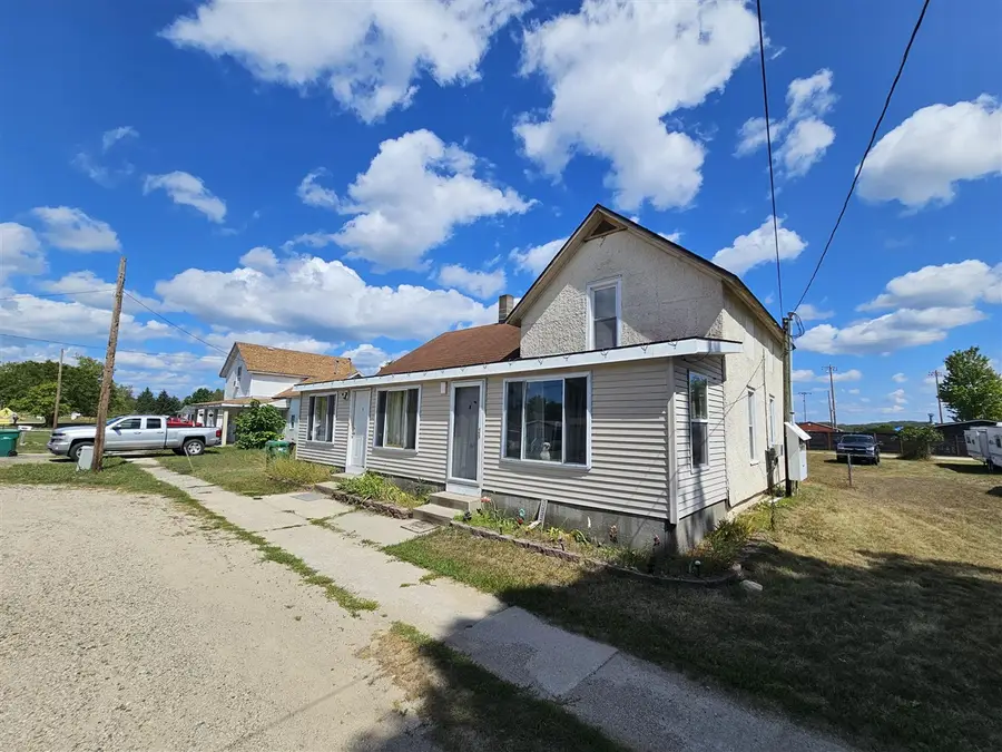 402 N Main, Hersey, MI 49639 - #3
