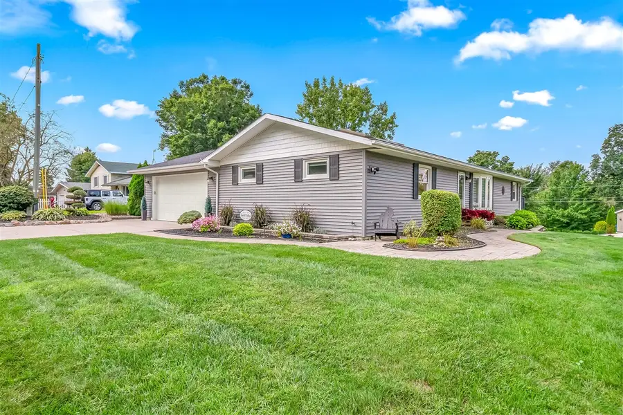 745 Wright, Jonesville, MI 49250 - #2