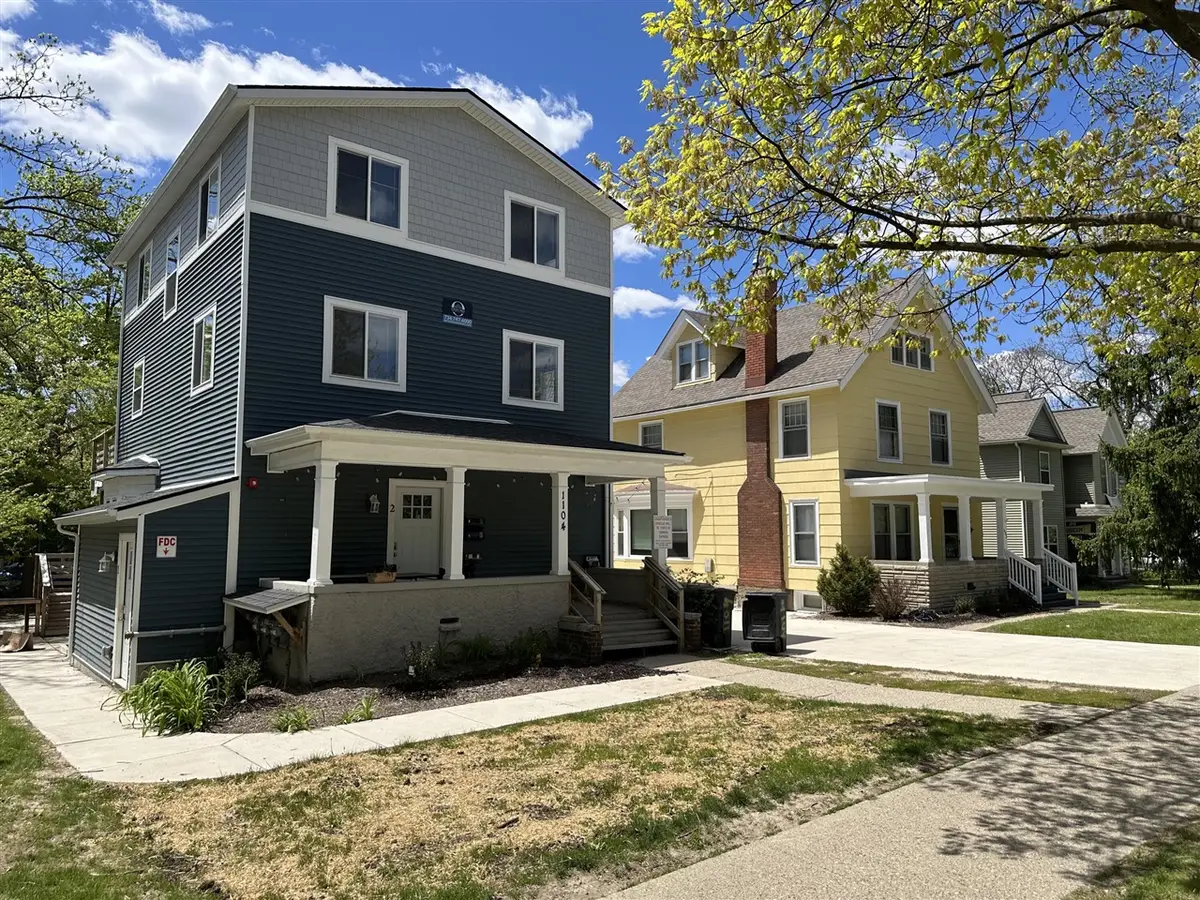 1104 Packard, Ann Arbor, MI 48104 - #1
