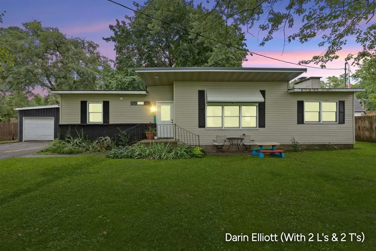 176 N State, Woodland, MI 48897 - #1