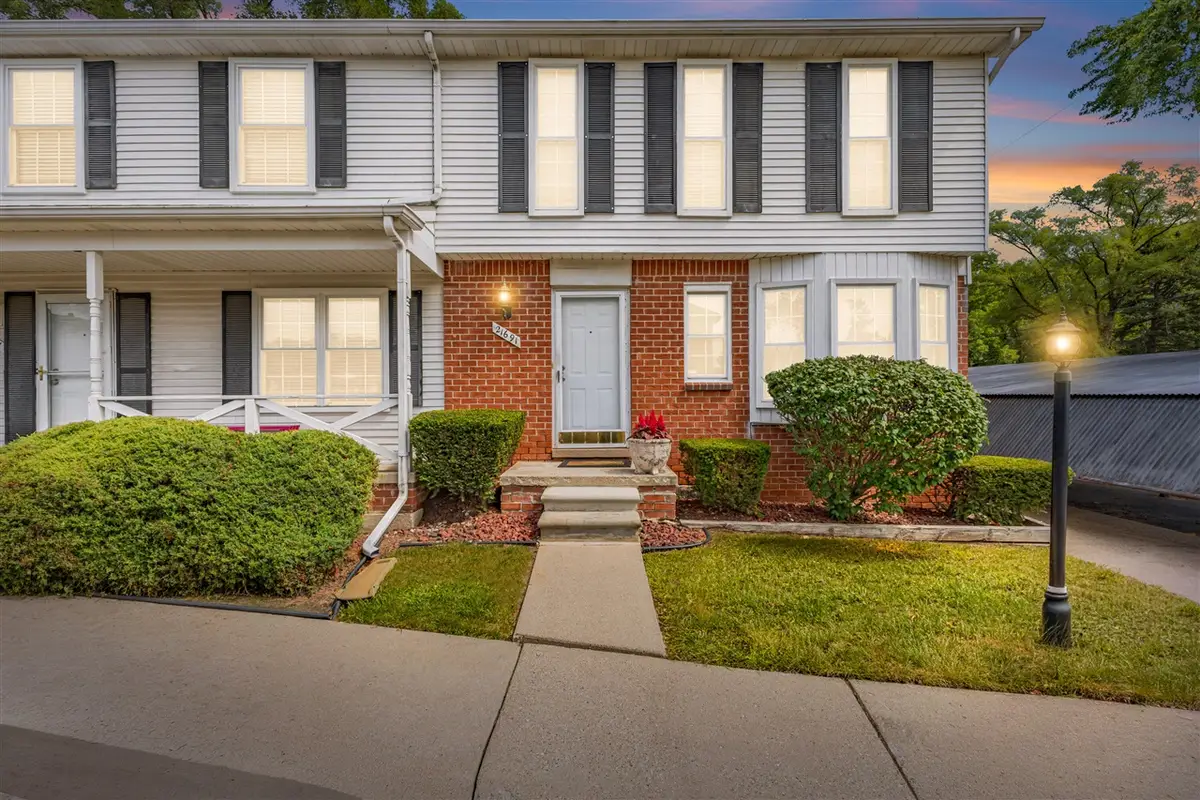 21691 Hidden Rivers #50, Southfield, MI 48075 - #1