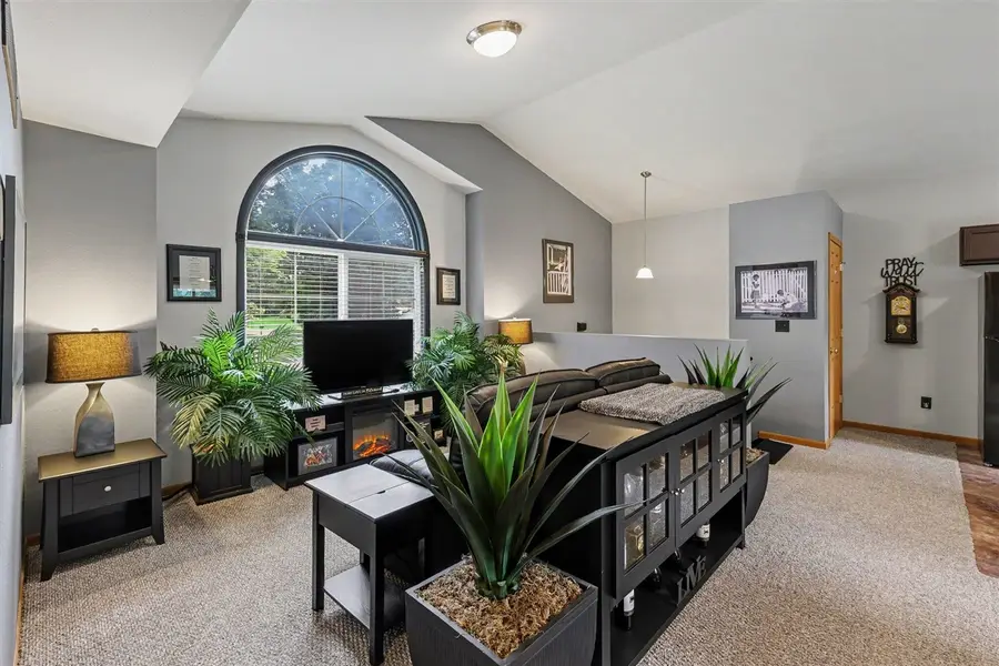 3996 Englewood, Jackson, MI 49201 - #3