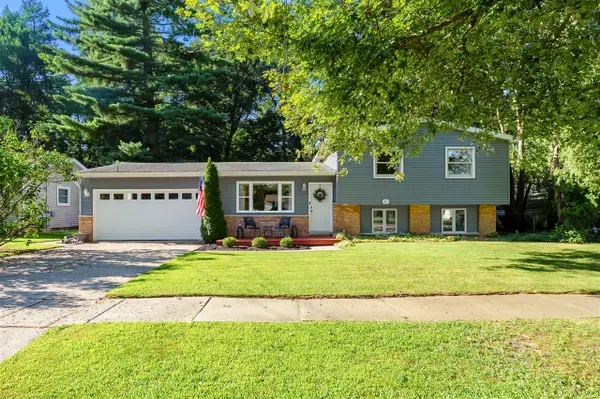 1431 Edington, Portage, MI 49024