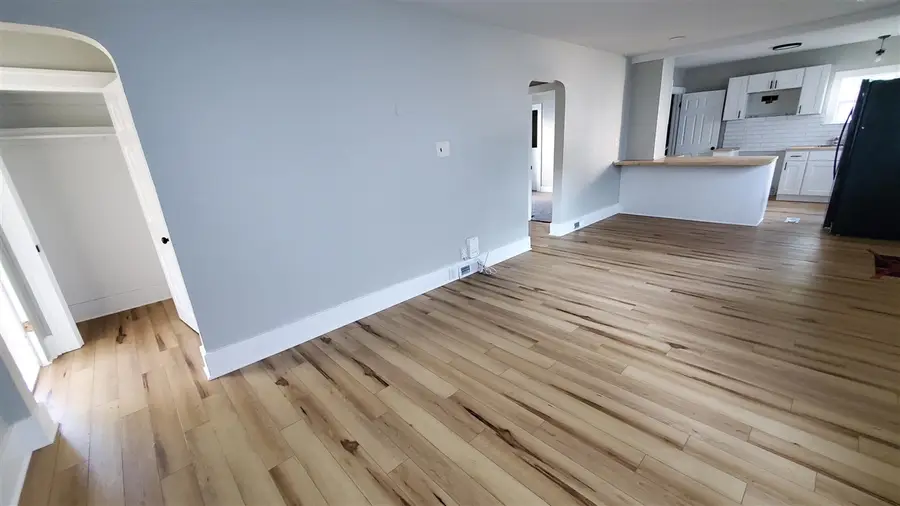 1106 Dickinson, Grand Rapids, MI 49507 - #2