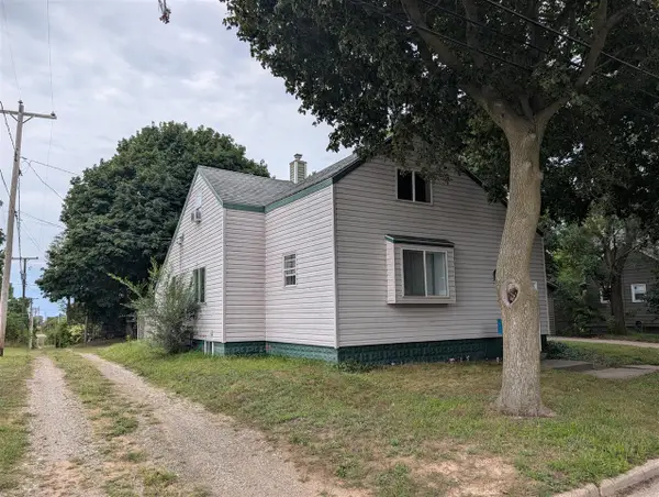 504 Adams, Ludington, MI 49431
