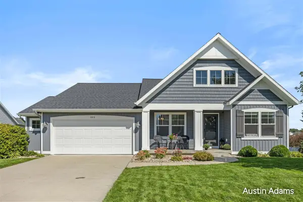 7713 Hawkin, Allendale, MI 49401