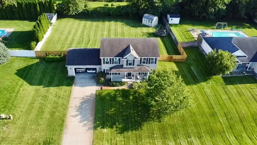 69428 Sundance, Edwardsburg, MI 49112 - #2