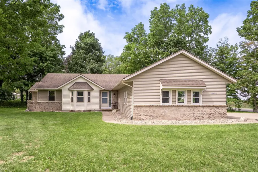 8421 Trail Blazer, Byron Center, MI 49315 - #3