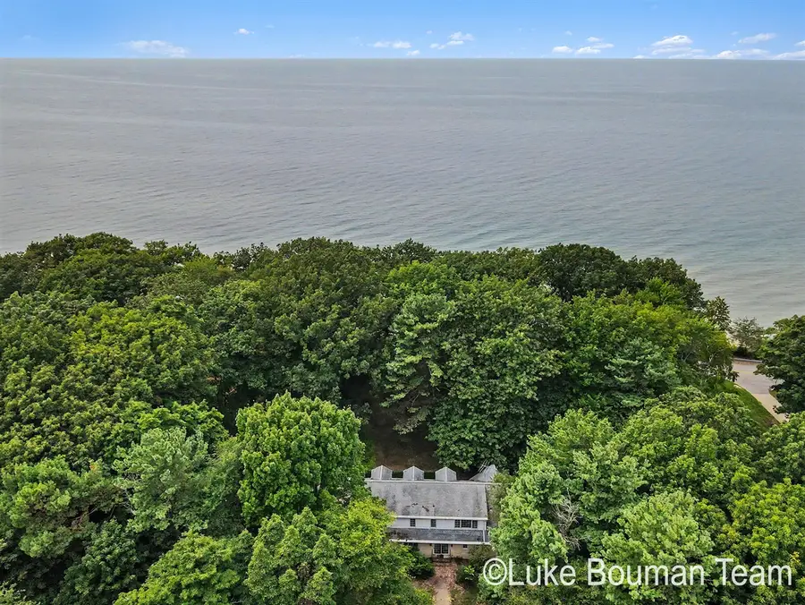 2801 Lakeshore, Fennville, MI 49408 - #3