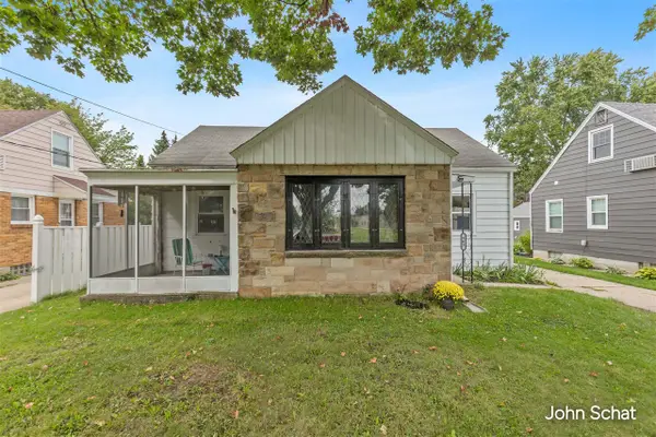 903 Edna, Grand Rapids, MI 49507