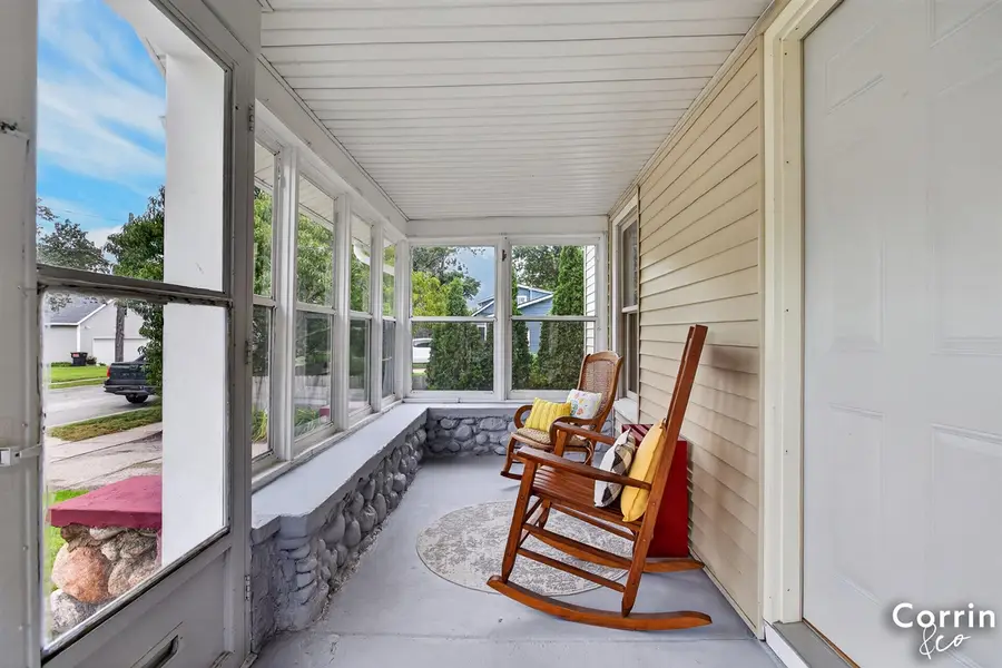 370 Norwood, Rockford, MI 49341 - #3