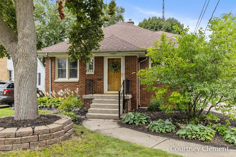 955 Northlawn, Grand Rapids, MI 49505 - #2