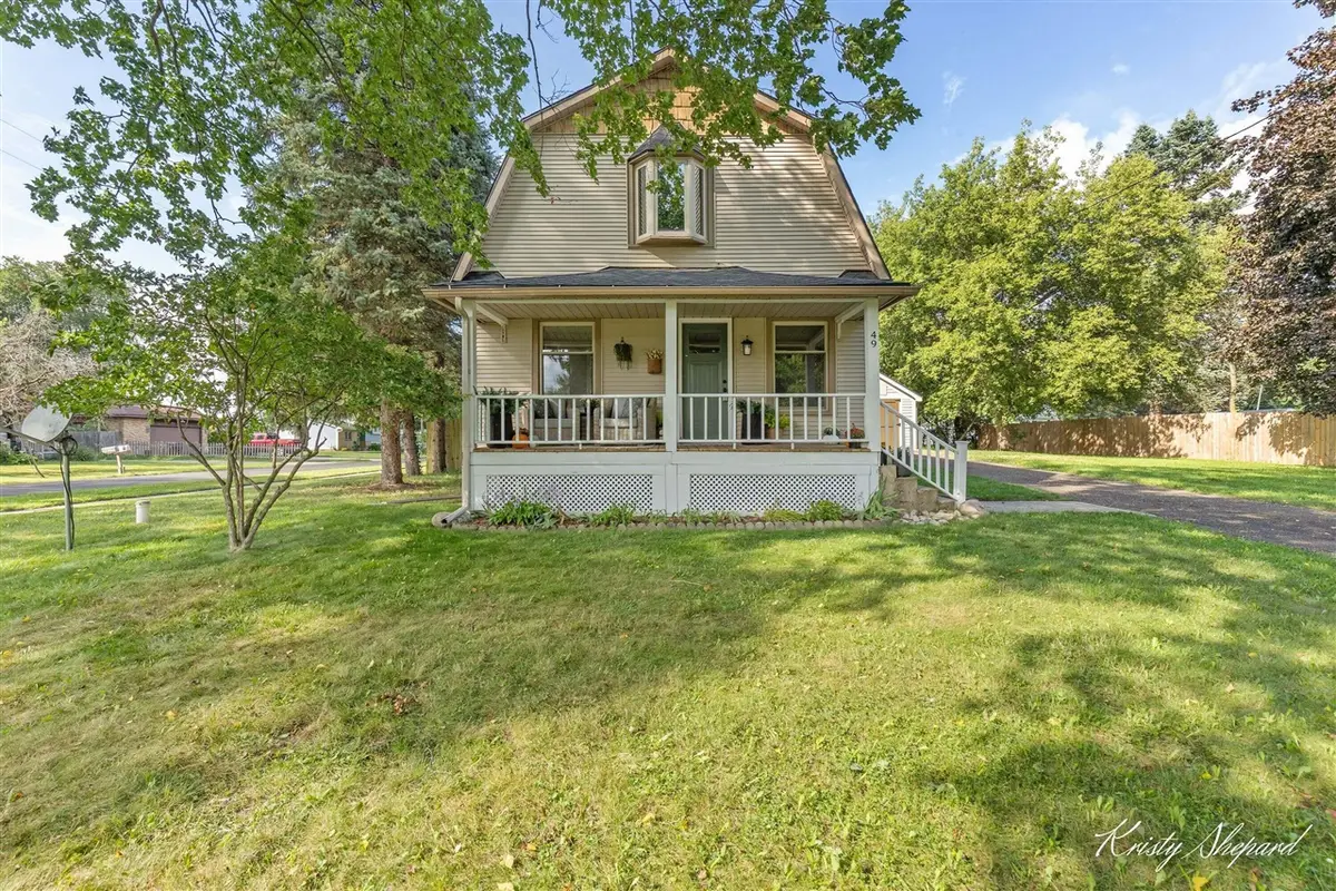 49 N 2nd, Kent City, MI 49330 - #1